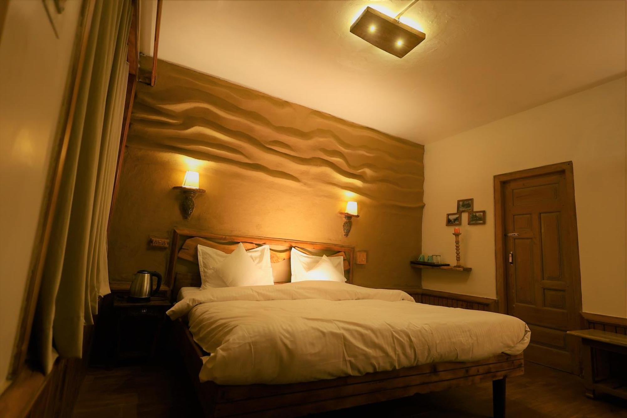 Beholden Stay And Cafe - A Luxury Boutique Hotel In Manali Manāli Exteriér fotografie