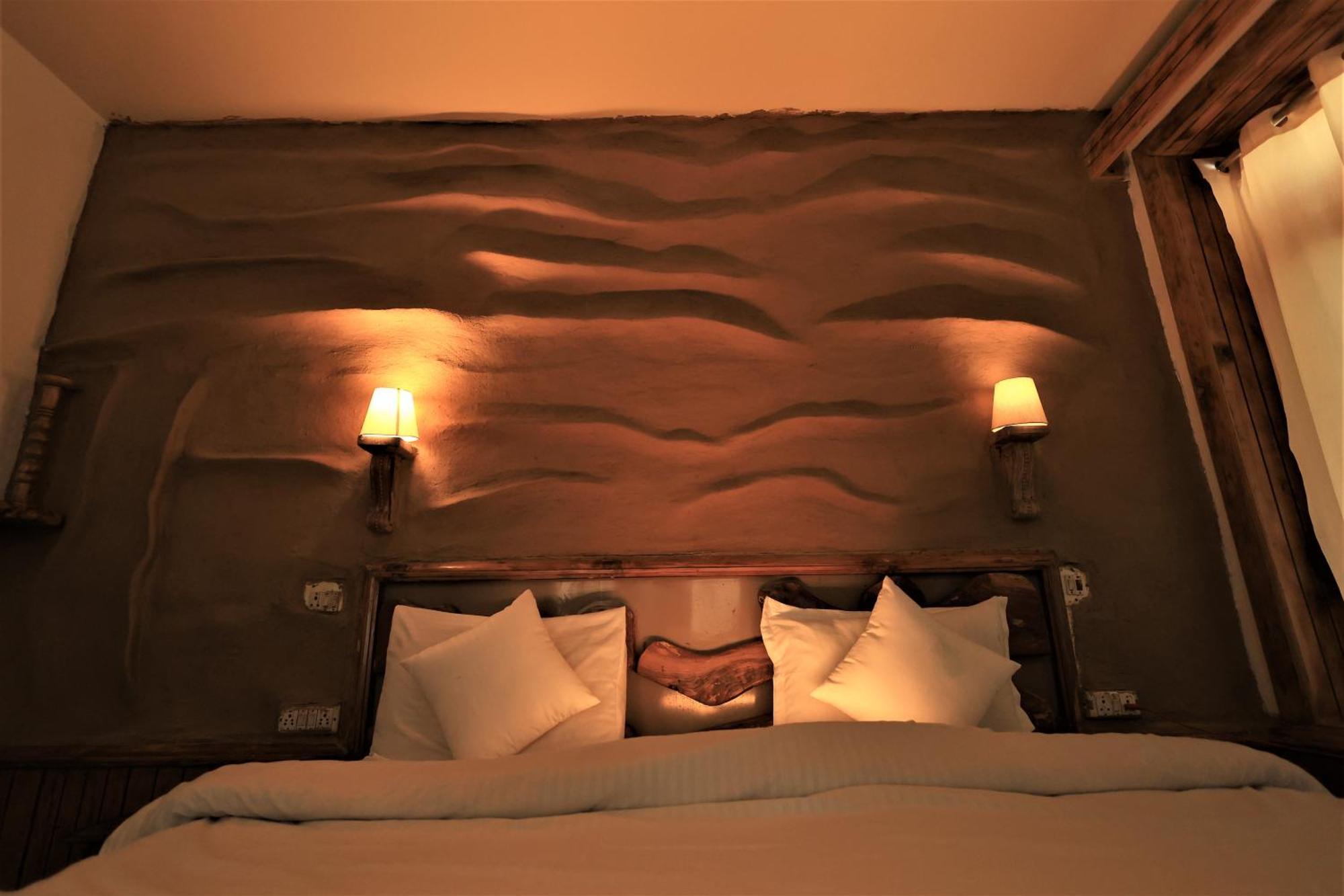 Beholden Stay And Cafe - A Luxury Boutique Hotel In Manali Manāli Exteriér fotografie