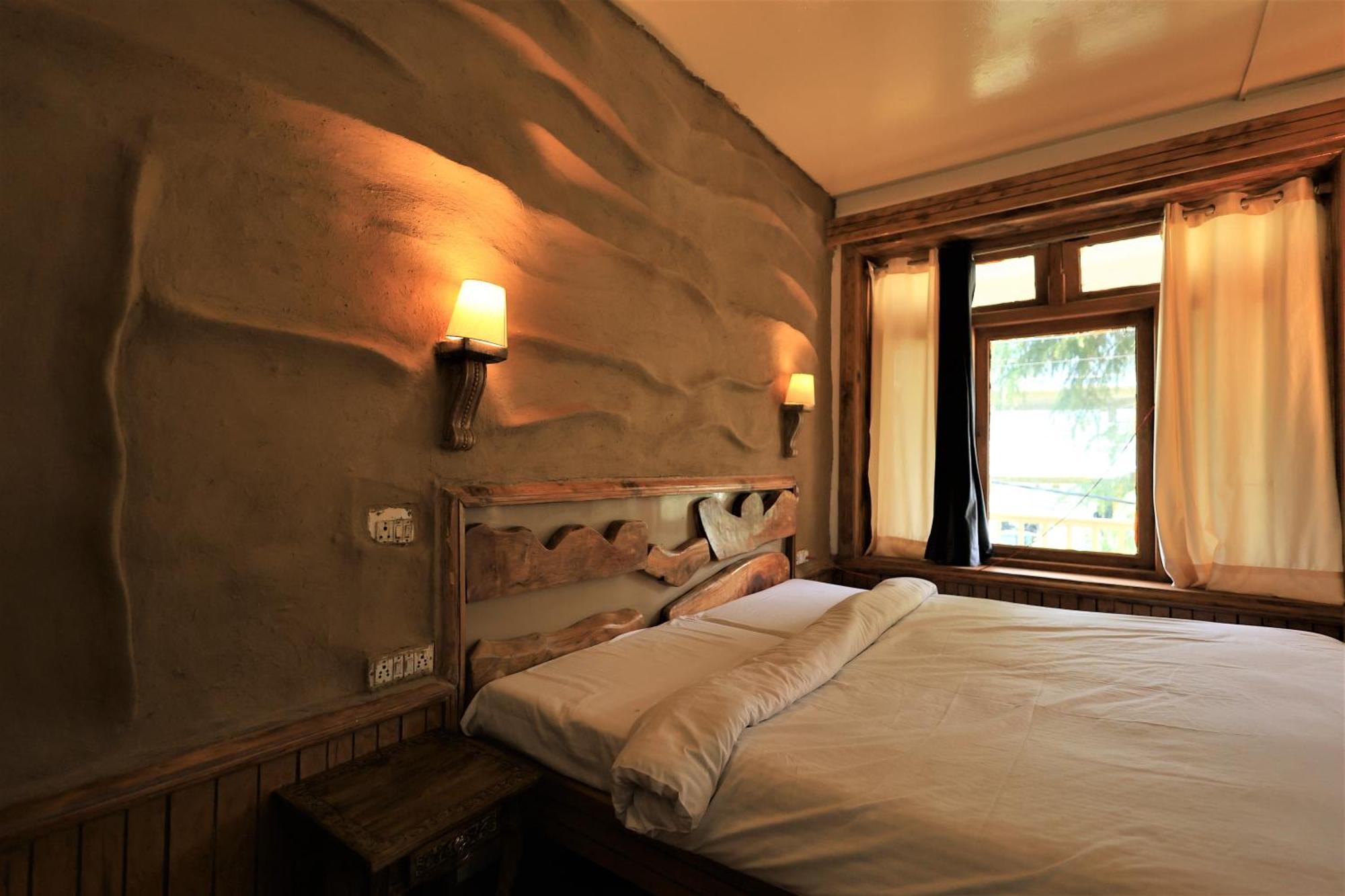 Beholden Stay And Cafe - A Luxury Boutique Hotel In Manali Manāli Exteriér fotografie