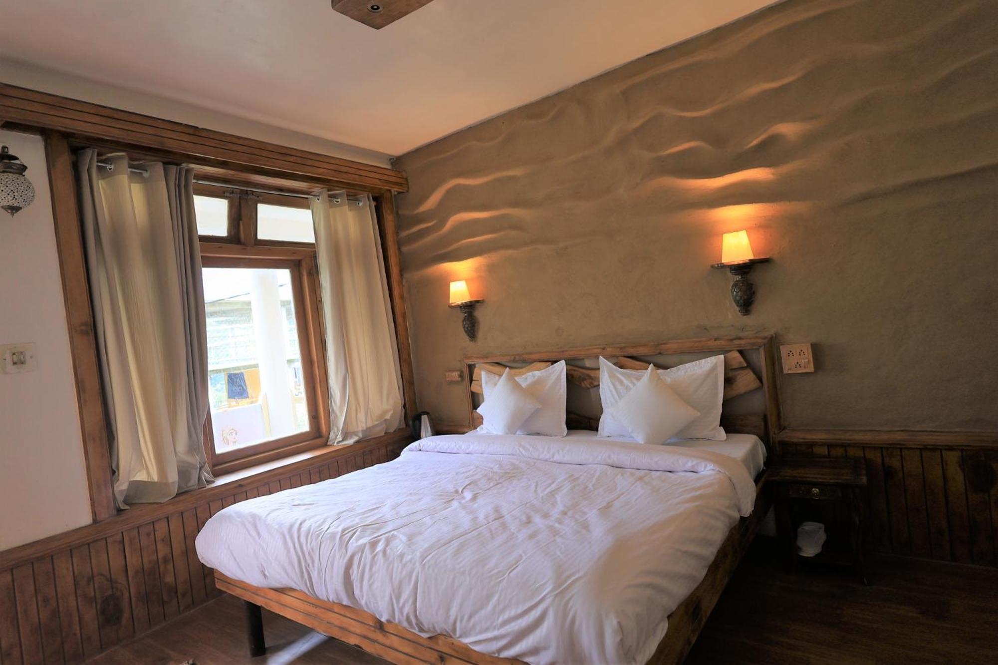 Beholden Stay And Cafe - A Luxury Boutique Hotel In Manali Manāli Exteriér fotografie